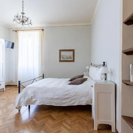 Stunning In With Kitchen Casa vacanze *