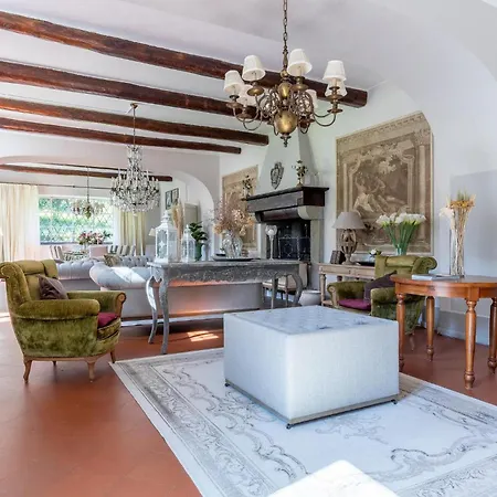 Stunning In With Kitchen *